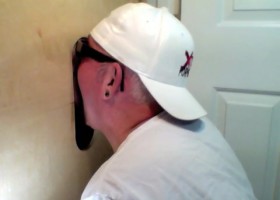 Gloryhole Suck Off Of Two Willing Guys