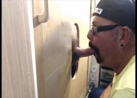 Fan Gets Sucked Off At My Gloryhole
