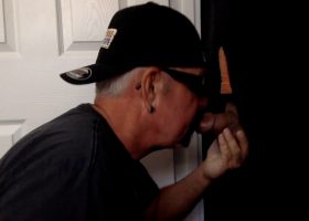 Gloryhole Cock Sucking The Married Guy